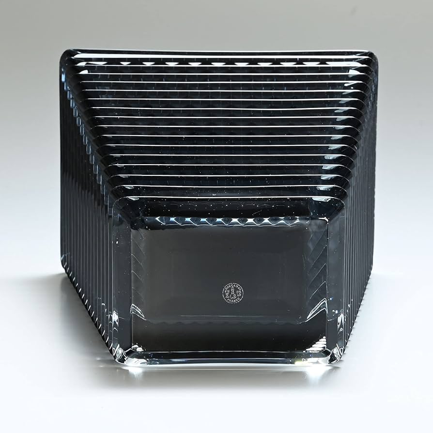 Amazon.co.jp: バカラ Baccarat ベース 花瓶 アイ EYE スクエア